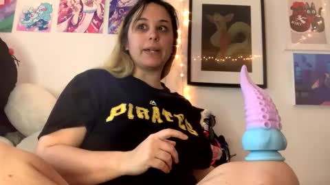 Snapshot of pokeh03 chatting on 02.12.26 sweet angel baby online show from 02.12.26