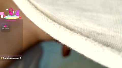 Karolina online show from 11.27.25