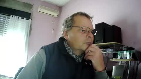 Snapshot of pol22010 chatting on 07.20.26 Polako online show from 07.20.26