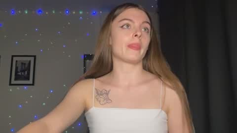 Snapshot of poli_poli12345 chatting on 01.10.26 Nika-mistress online show from 01.10.26