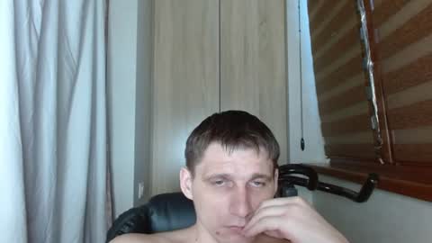 Snapshot of poliglotjoe2 chatting on 06.19.26 Poliglotjoe2 online show from 06.19.26