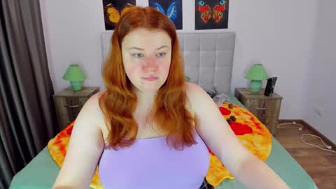 Snapshot of polinasallivan chatting on 12.20.24 Polina online show from 12.20.24