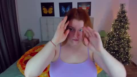 Snapshot of polinasallivan chatting on 12.20.24 Polina online show from 12.20.24