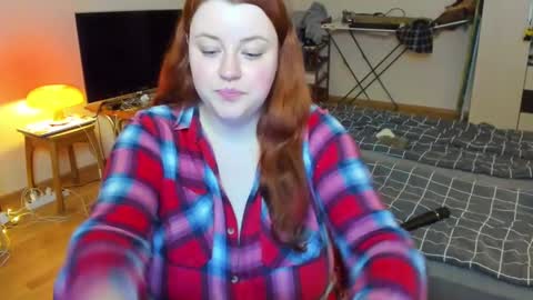 Snapshot of polinasallivan chatting on 01.31.25 Polina online show from 01.31.25