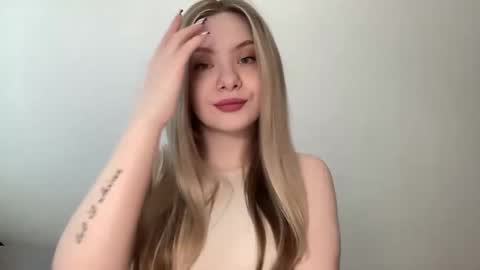 polishangel222 online show from 05.24.26