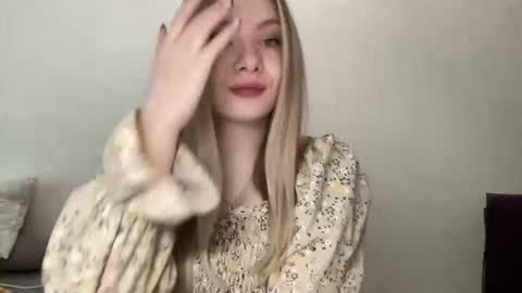 polishangel222 online show from 05.31.26
