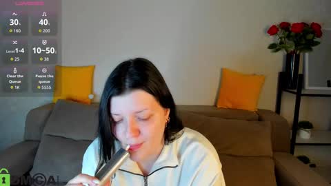 Snapshot of polly__mayer chatting on 09.21.25 Polly online show from 09.21.25