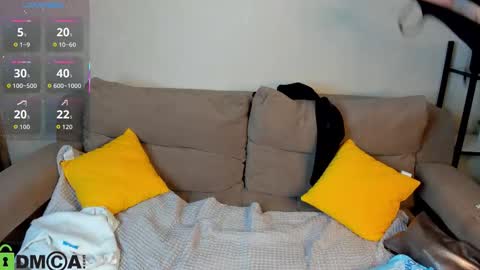 Snapshot of polly__mayer chatting on 10.16.25 Polly online show from 10.16.25