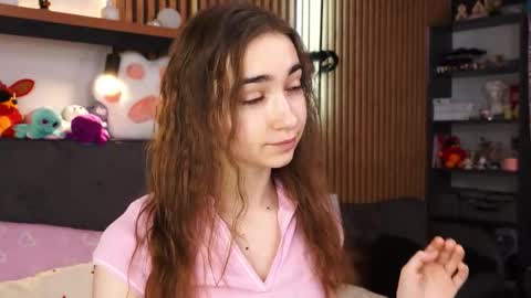 Polly online show from 03.06.26