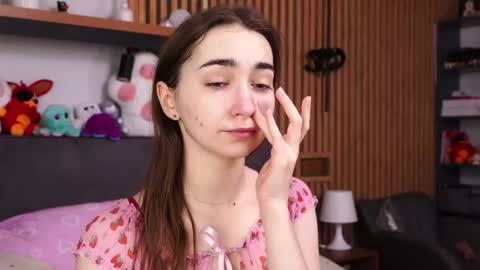 Polly online show from 03.12.26