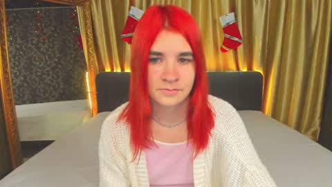 Snapshot of polly_love_ chatting on 12.18.24 Polly online show from 12.18.24