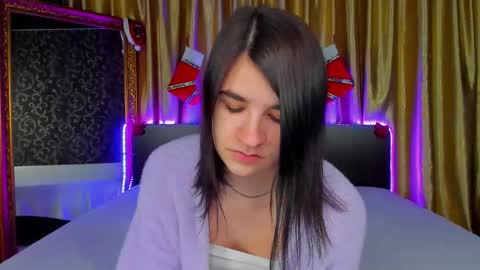 Polly online show from 12.15.25