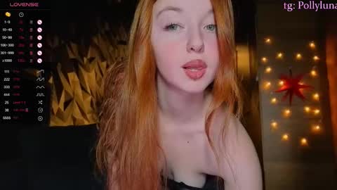 Snapshot of polly_luna chatting on 01.09.26 Polly online show from 01.09.26