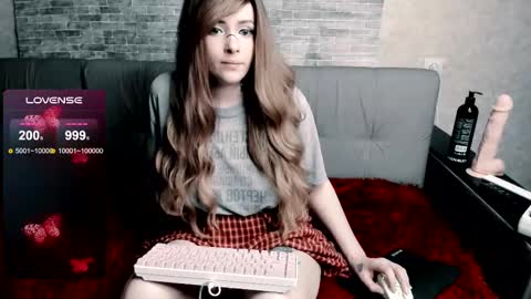 Polly online show from 02.15.25