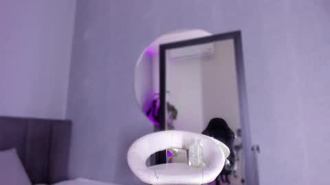 POLLY online show from 02.11.25