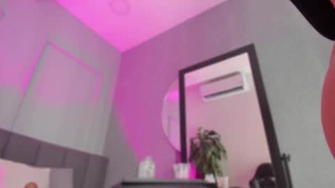 POLLY online show from 03.07.25