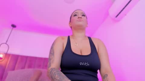 POLLY online show from 03.11.26