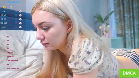 Anna online show from 10.30.25