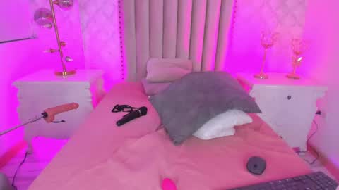 Carolina online show from 02.23.25