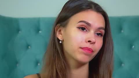 Polly online show from 02.07.26