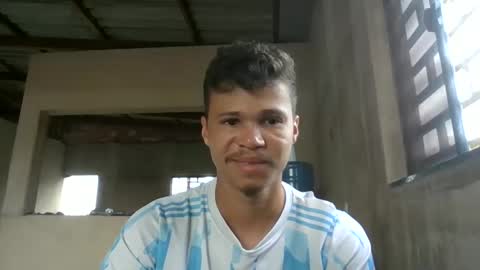 Snapshot of pollyster chatting on 11.12.25 pollyster online show from 11.12.25