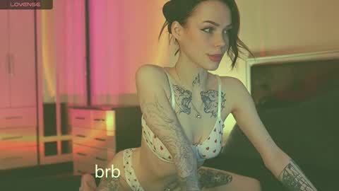 Snapshot of polusladkoye chatting on 03.10.25 Megan.online  online show from 03.10.25