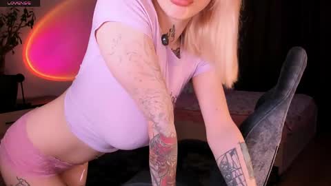 Megan.online  online show from 04.24.26