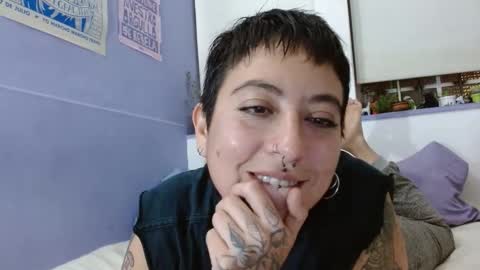 Snapshot of poly_mer chatting on 01.01.25 Poly online show from 01.01.25