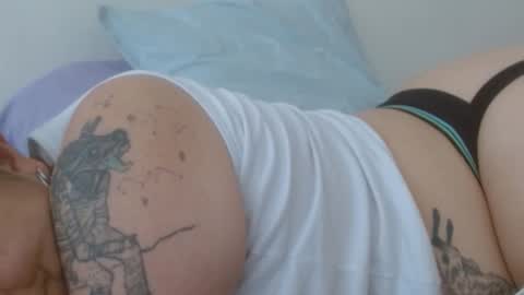 Snapshot of poly_mer chatting on 10.04.25 Poly online show from 10.04.25