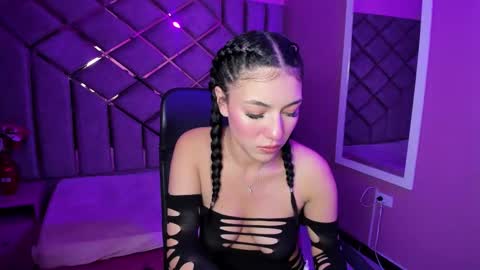 Snapshot of poly_sasha_ chatting on 01.14.26 poly sasha online show from 01.14.26