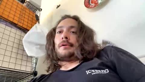 Snapshot of ponzio000 chatting on 04.06.26 ponzio000 online show from 04.06.26