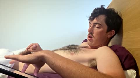 Snapshot of popboy2001 chatting on 02.12.26 popboy2001 online show from 02.12.26