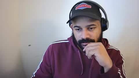 Snapshot of popfizzt chatting on 12.29.24 popfizzt online show from 12.29.24