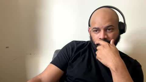 Snapshot of popfizzt chatting on 03.12.25 popfizzt online show from 03.12.25