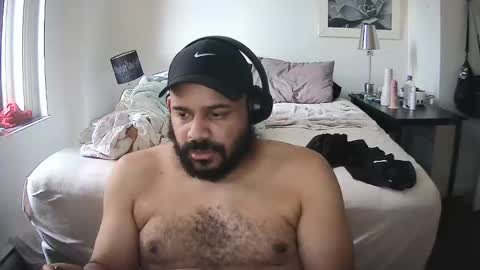 Snapshot of popfizzt chatting on 09.17.25 popfizzt online show from 09.17.25