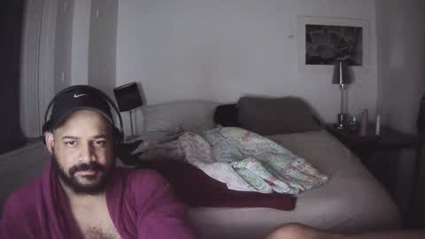 Snapshot of popfizzt chatting on 09.20.25 popfizzt online show from 09.20.25