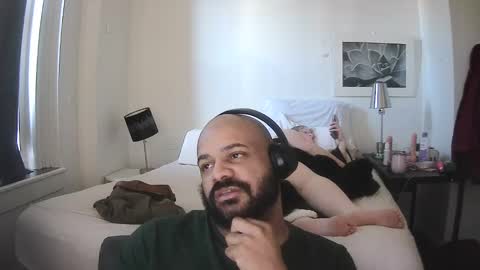 Snapshot of popfizzt chatting on 09.21.25 popfizzt online show from 09.21.25