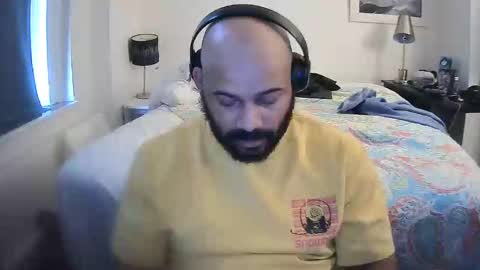 Snapshot of popfizzt chatting on 10.05.25 popfizzt online show from 10.05.25