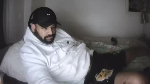 Snapshot of popfizzt chatting on 11.16.25 popfizzt online show from 11.16.25