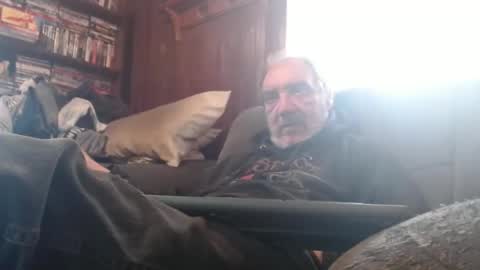 Snapshot of porkingit400 chatting on 02.14.25 porkingit400 online show from 02.14.25