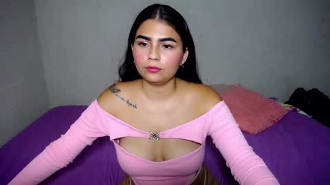 Snapshot of porn_sexy chatting on 01.18.25 NICKKYMARTIN online show from 01.18.25