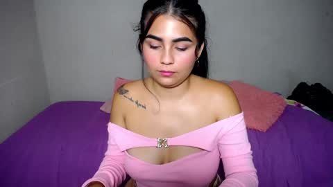 Snapshot of porn_sexy chatting on 01.18.25 NICKKYMARTIN online show from 01.18.25