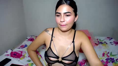 Snapshot of porn_sexy chatting on 01.21.25 NICKKYMARTIN online show from 01.21.25