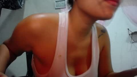 Snapshot of porn_sexy chatting on 12.04.25 NICKKYMARTIN online show from 12.04.25