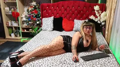 pornbubblebutt online show from 12.19.24
