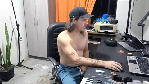 Snapshot of porngreen10 chatting on 09.18.25 porngreen10 online show from 09.18.25