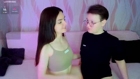 Ana and Tati online show from 11.26.25