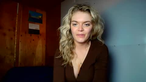 Snapshot of porshabelle chatting on 01.18.26 porshabelle online show from 01.18.26