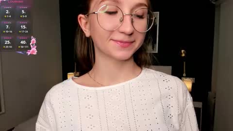 Elizabeth online show from 09.24.25