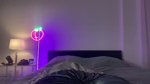 Snapshot of portiabanks chatting on 10.01.25 Portia Banks online show from 10.01.25